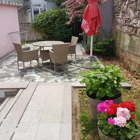 Apartman Ella